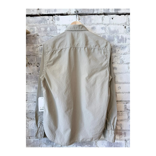 Men's Save Khaki United poplin standard shirt in earth tone, featuring a classic fit and button-down collar.