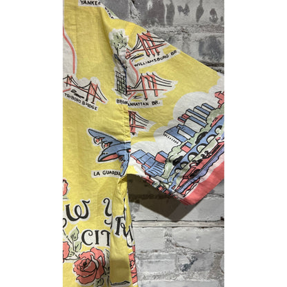 Men's Presidents Poplin Reef Shirt in yellow with New York map pattern, featuring a stylish and breathable design.