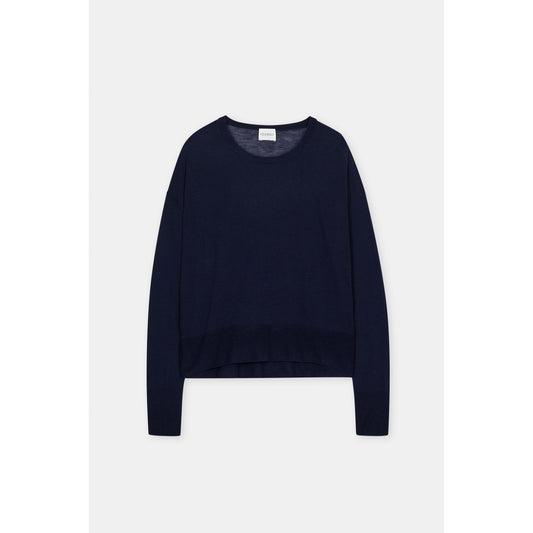 Women's dark night pure wool fine knit sweater by Closed Women's, showcasing soft, textured wool fabric and classic fit.