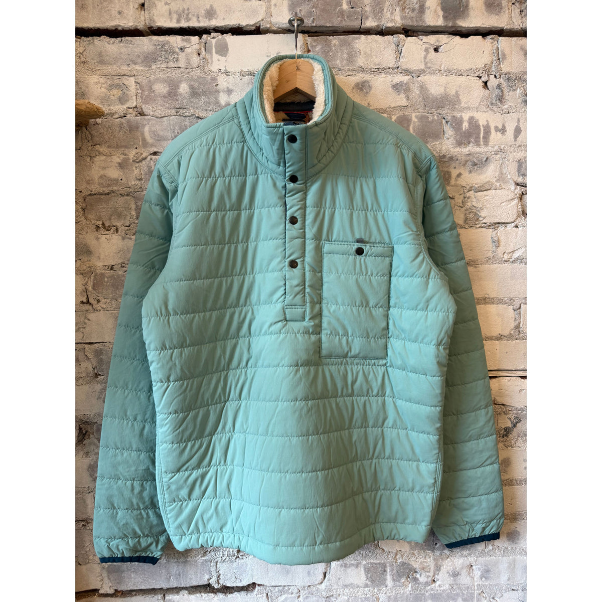 Men's Relwen Qltd Superfleece Popover in Ocean color, showing the fleece fabric, relaxed fit, and classic pullover design.