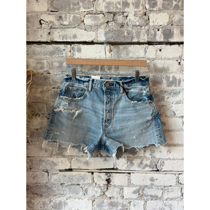 Light blue Moussy Ridgemere women's shorts with a relaxed fit and casual style, displayed on a neutral background.