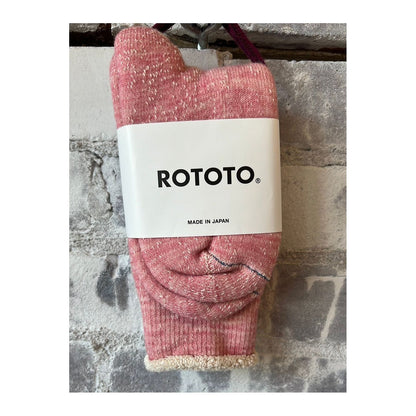 Men's light pink double-face crew socks by Rototo, showcasing soft fabric and stylish design with contrasting double-face patterns.