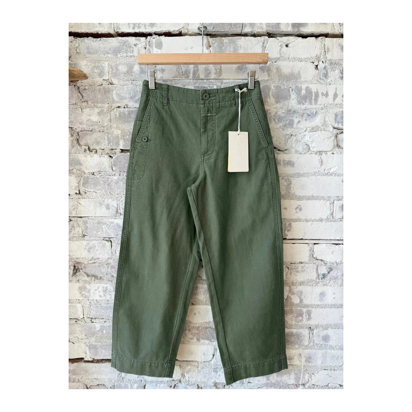 Women's Rovea Relaxed Pants in Matcha Green by Closed Women's, shown with a comfortable, loose fit and soft fabric.