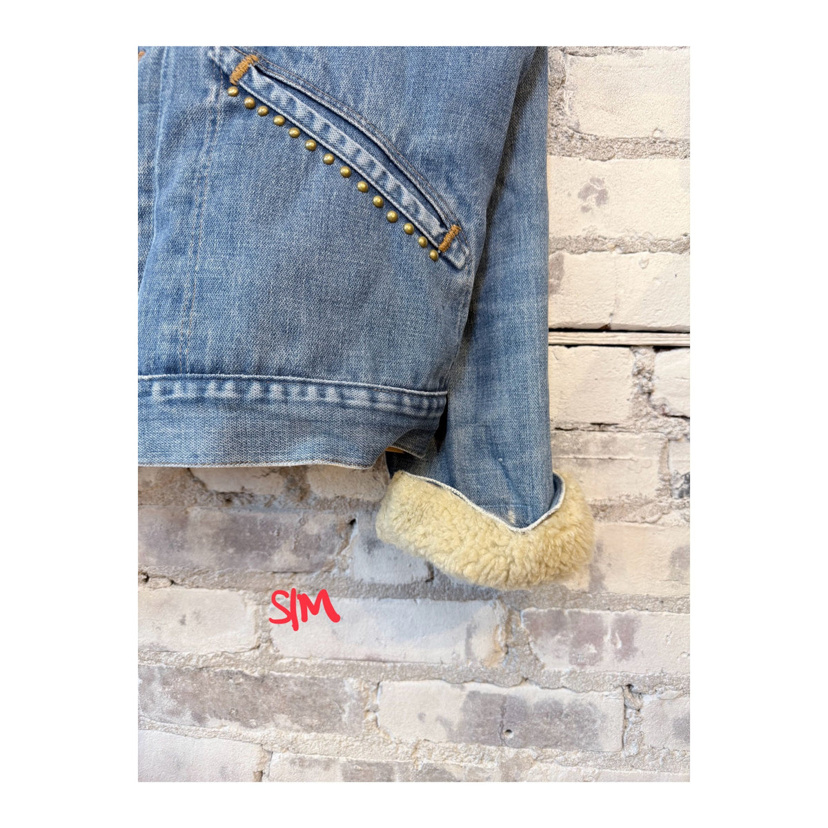 Women's Freecity RTU 1972 SuperVintage Americana jacket with vintage patina, featuring classic denim style and detailed stitching.