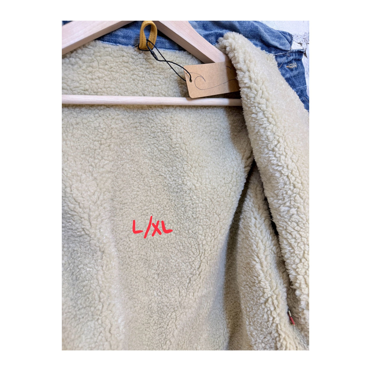 Women's Freecity RTU 1972 SuperVintage Americana jacket with vintage patina, featuring classic American style and distressed detailing.
