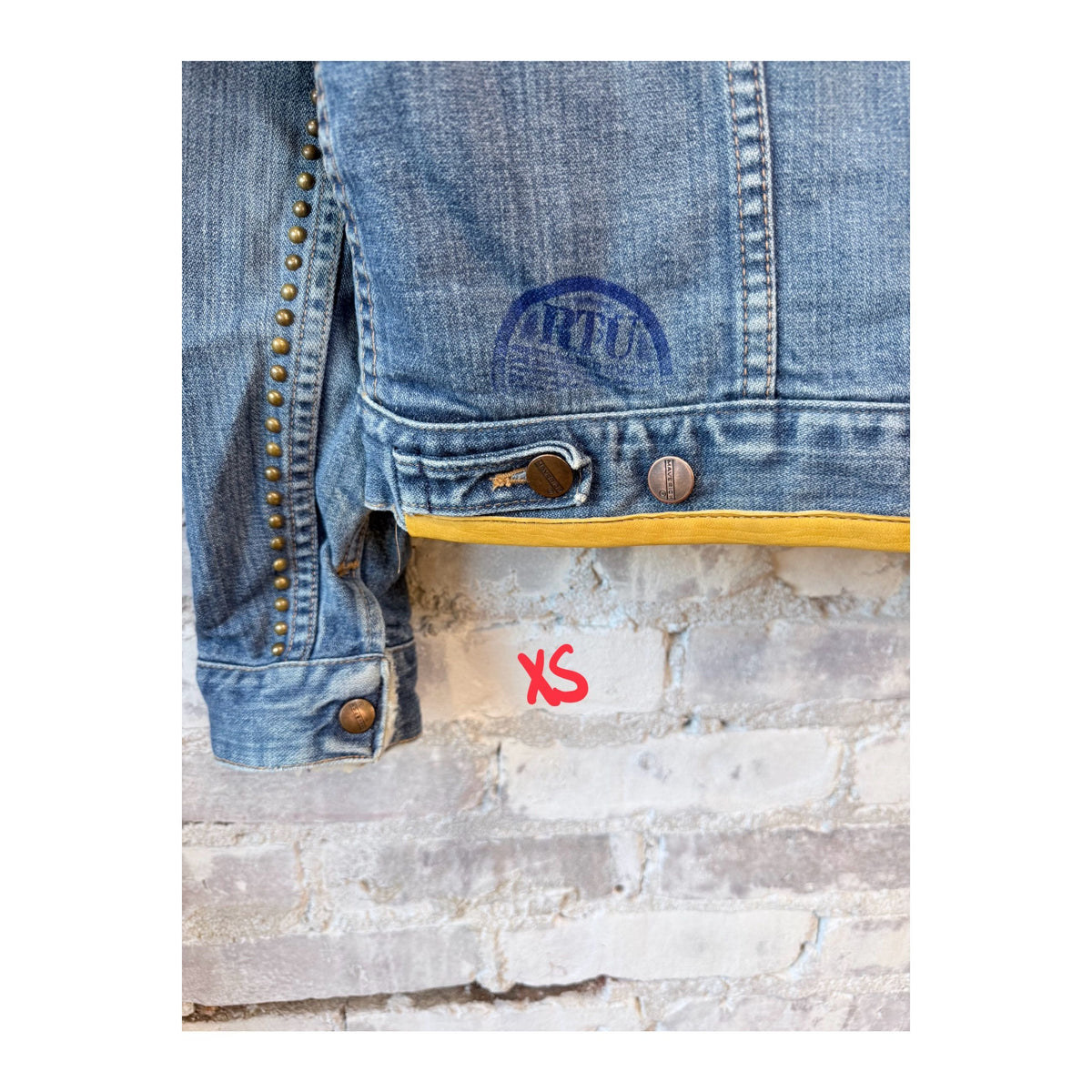 Women's Freecity RTU 1972 SuperVintage Homestud Americana jacket with vintage patina and distressed denim details.