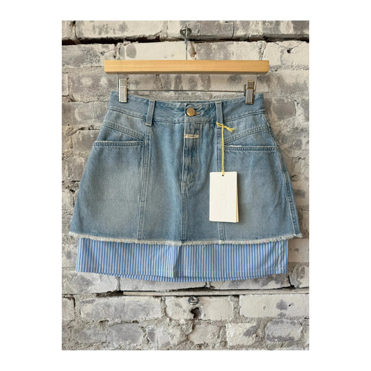 Light blue women's denim poplin mini skirt by Closed Women's, showing the fitted high-waist style and classic denim texture.