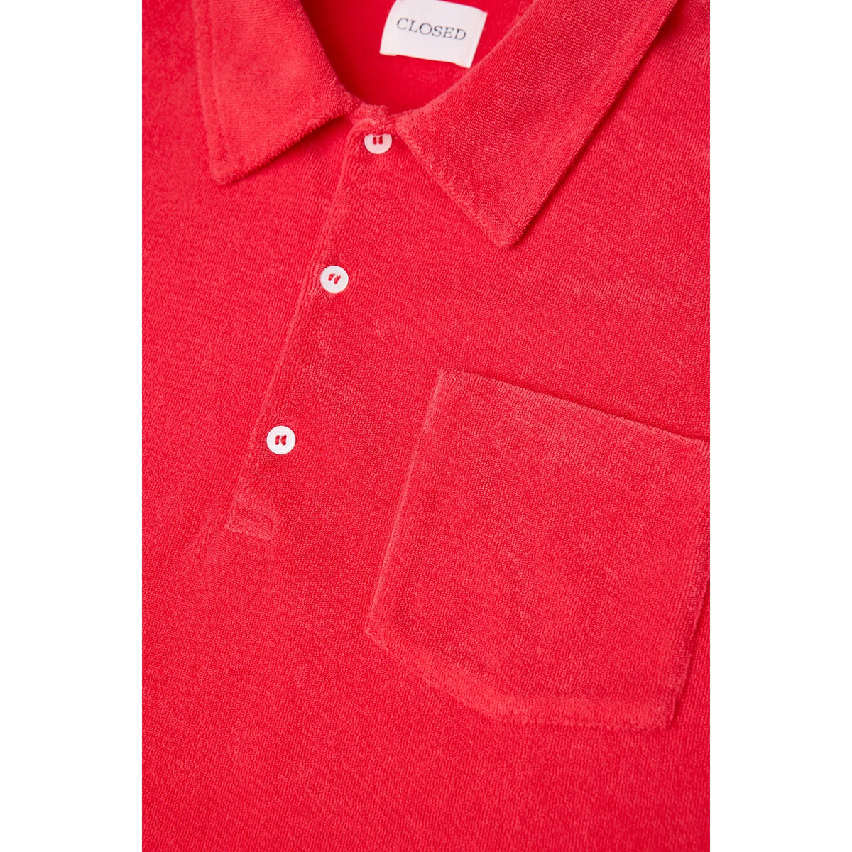 Closed Men's short sleeve polo in Laser Red, lightweight cotton fabric, classic fit with collar and button placket.