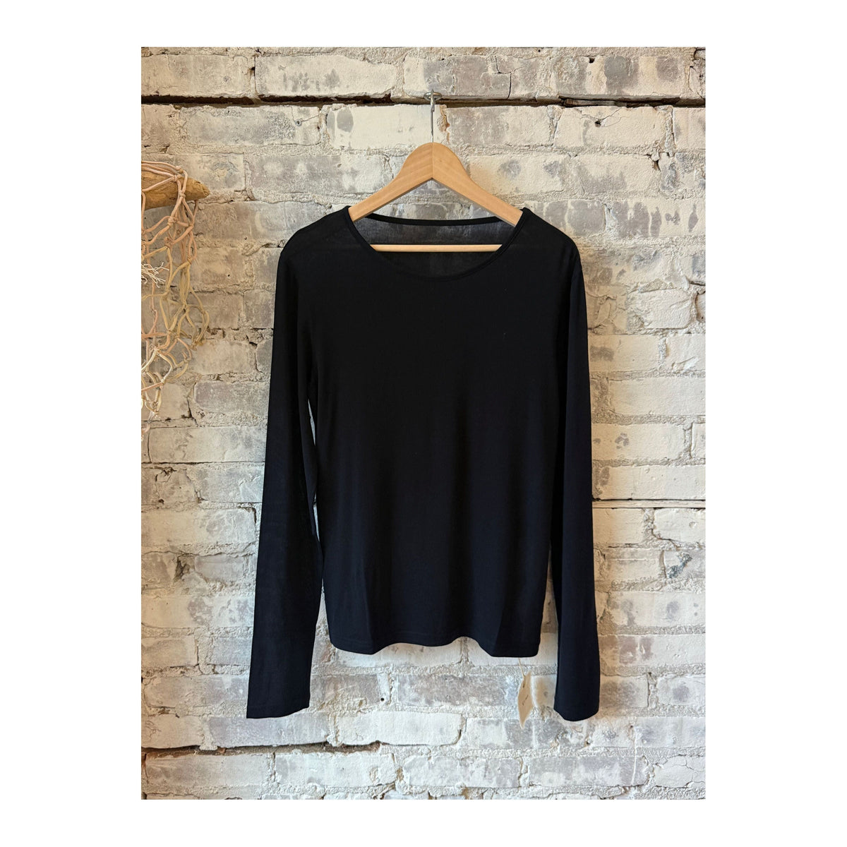Navy silk and cashmere women's long-sleeve jersey crew neck top by V::Room, soft and luxurious fabric with a fitted style.