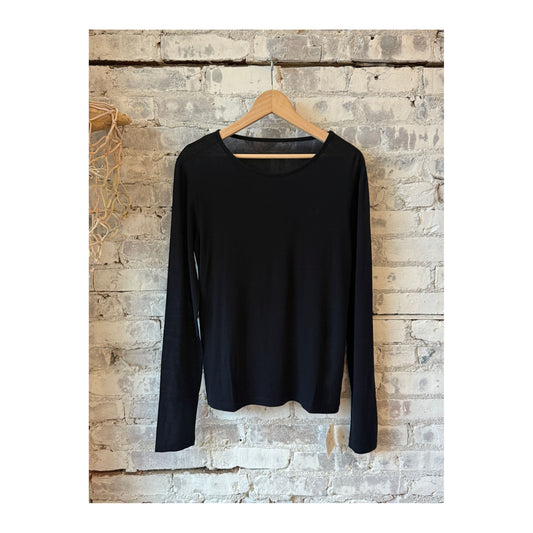 Navy silk and cashmere women's long-sleeve jersey crew neck top by V::Room, soft and luxurious fabric with a fitted style.