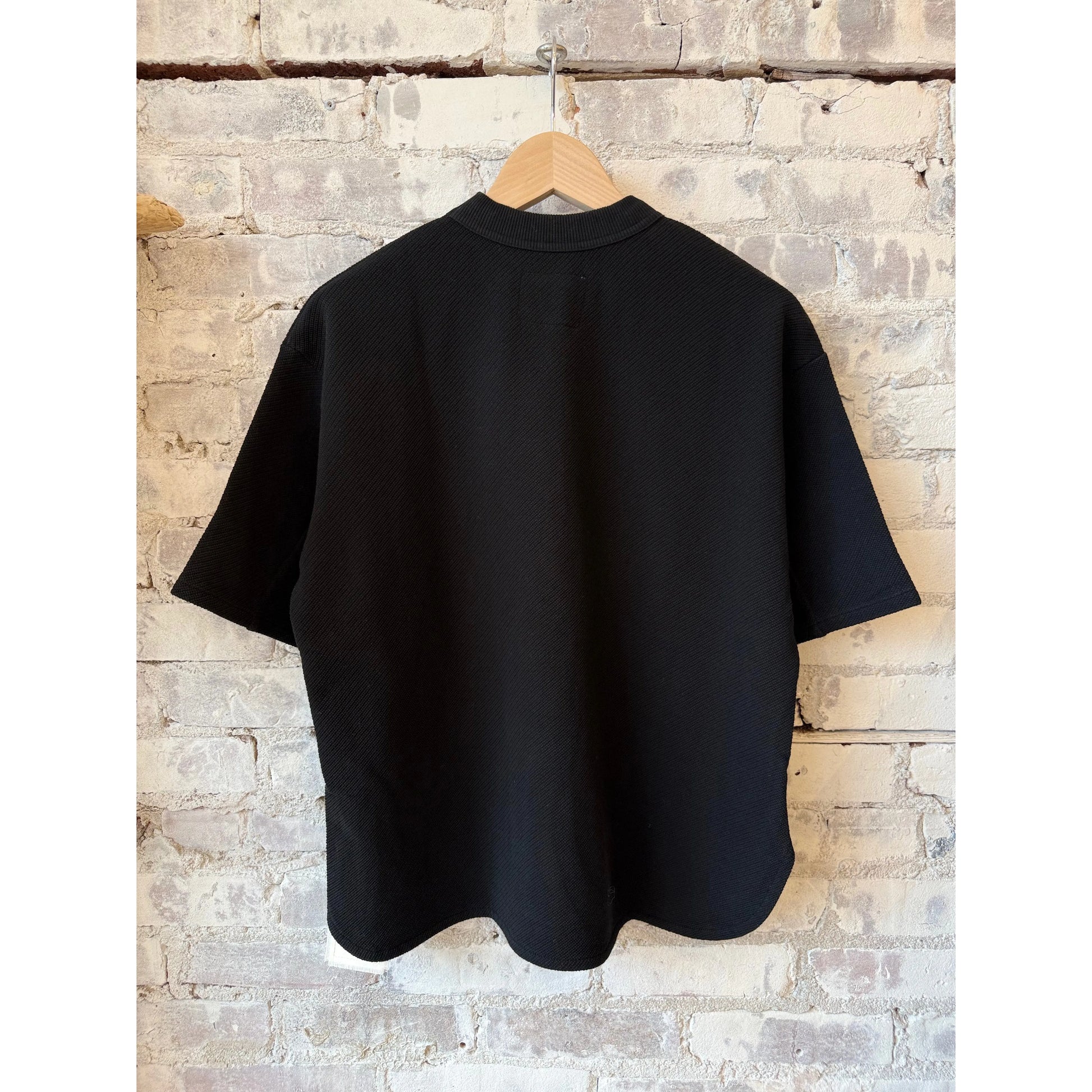 Women's black SS Cotton Mesh Crew Tee by V::Room, featuring a breathable mesh fabric and classic crew neckline.