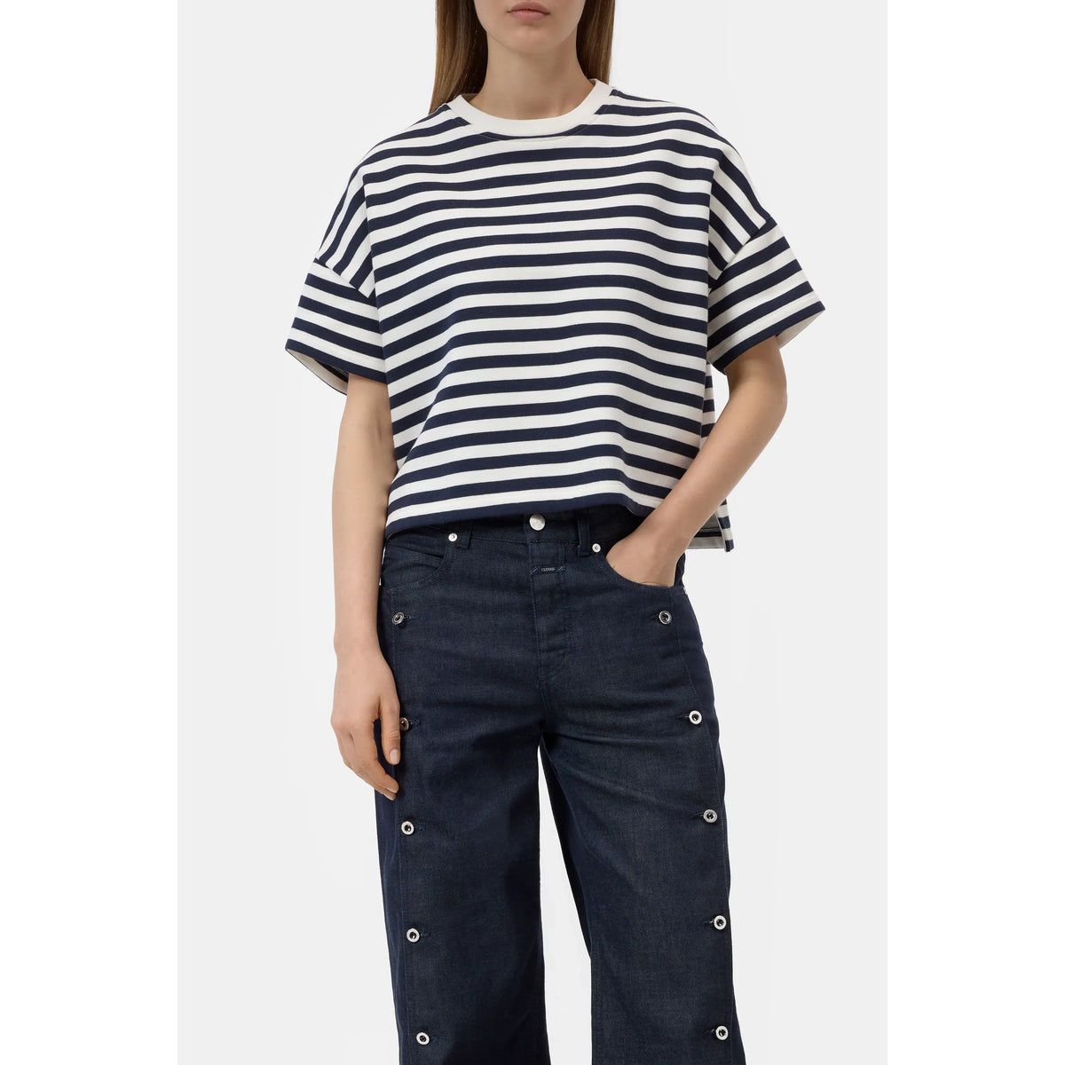 Women's striped T-shirt in dark night color by Closed Women's, featuring a casual fit and classic stripe pattern.