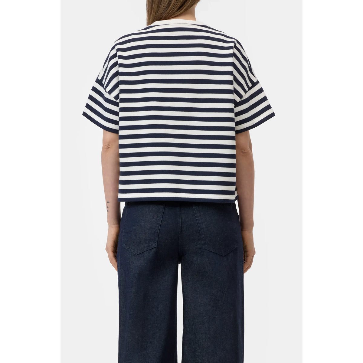 Closed Women's striped T-shirt in dark night color, featuring a classic horizontal stripe pattern and a comfortable fit.