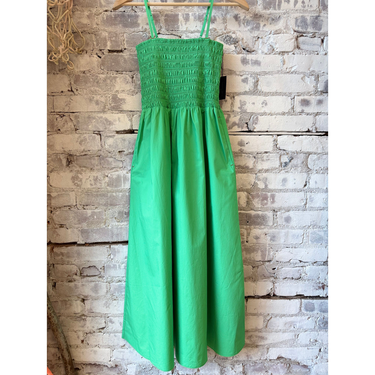 Women's Swan Dress by Brazeau Tricot in Mojito color, featuring a flowing design and elegant neckline.