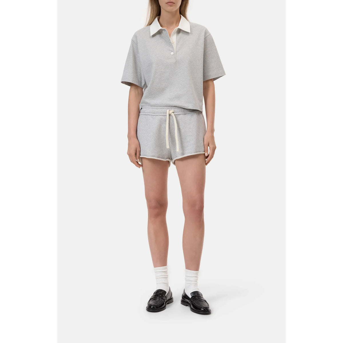 Light grey melange women's sweat shorts by Closed, featuring a relaxed fit and comfortable fabric for casual wear.