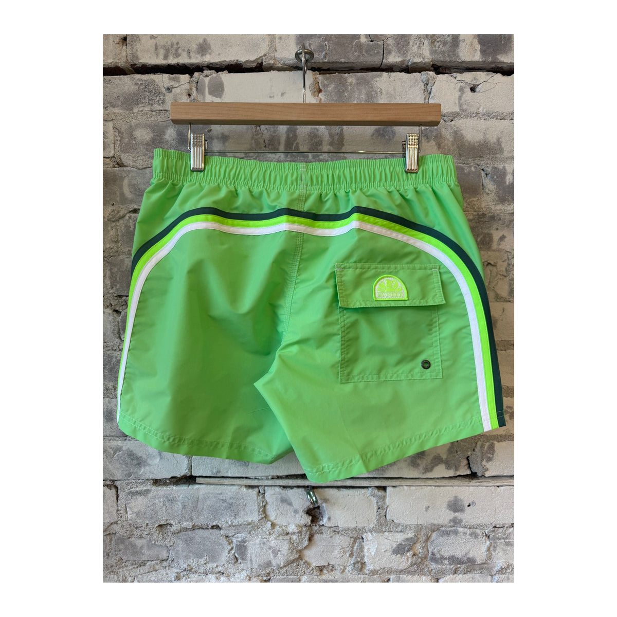 Men's Sundek Taffeta Boardshort in gloomy color, featuring a lightweight, quick-drying fabric and a comfortable fit for beach or pool.