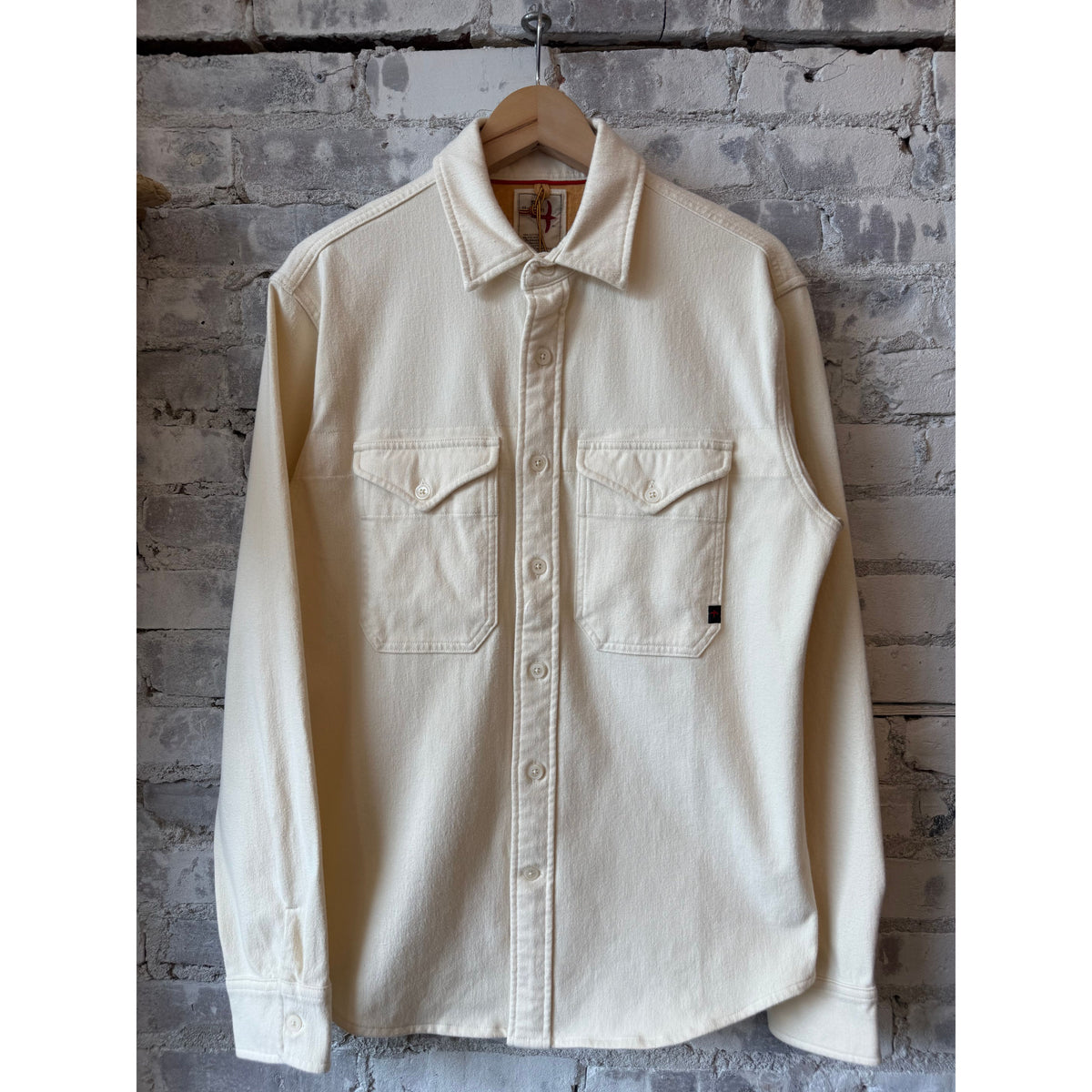 Men's Relwen utility workshirt in bone felted twill fabric, featuring durable construction and classic workwear style.