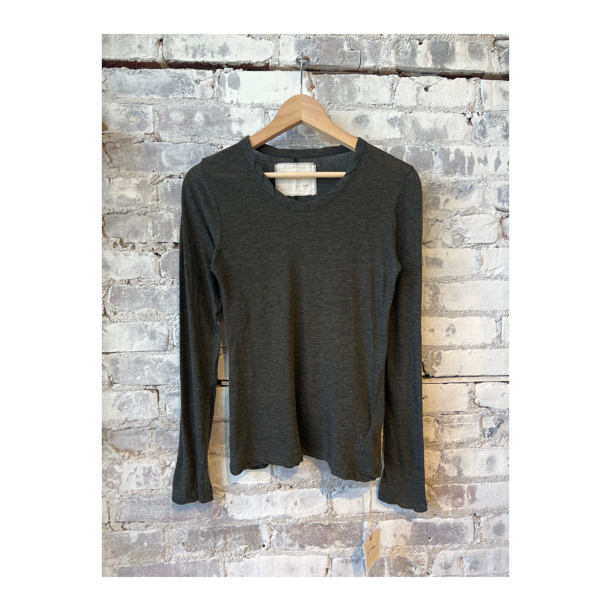 Women’s black Hi-Soft Jersey LS Crew from V::Room, featuring long sleeves and a comfortable, relaxed fit.