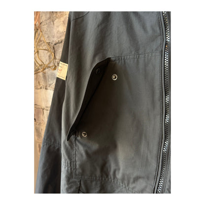Men's Vidda Unisex Charcoal Jacket by Amundsen, featuring a durable outer fabric and a modern, versatile design.
