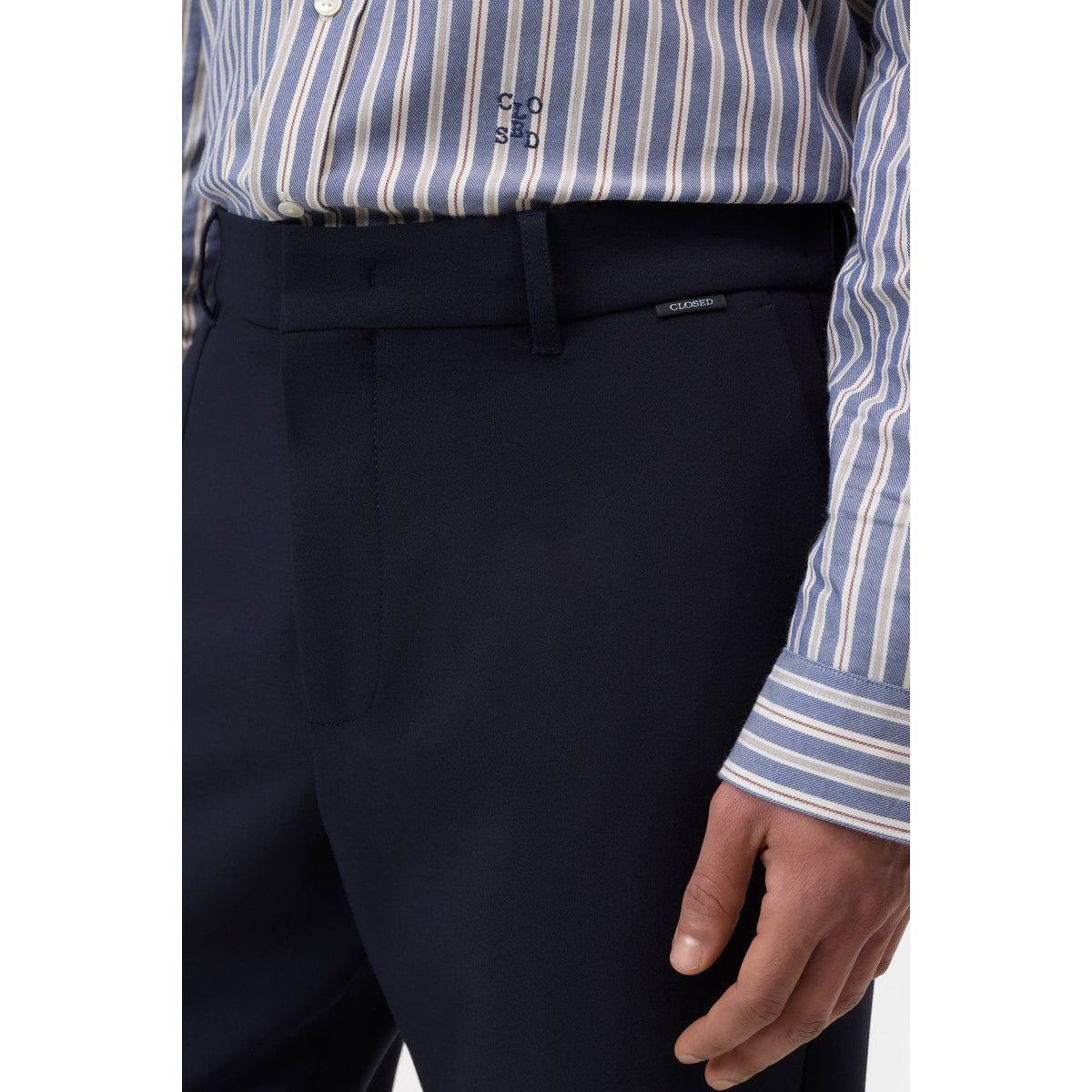 Dark Night Vigo formal men's pants by Closed Men's, tailored fit with sleek design, shown in a stylish front view.