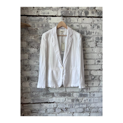 Women's Virna Linen Jacket in white by Hartford Women's, shown on a model with a casual, relaxed fit and lightweight fabric.