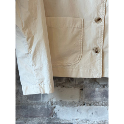 Hartford Women's Vizir Woven Jacket in stone, a stylish women's jacket with a textured woven design and classic fit.
