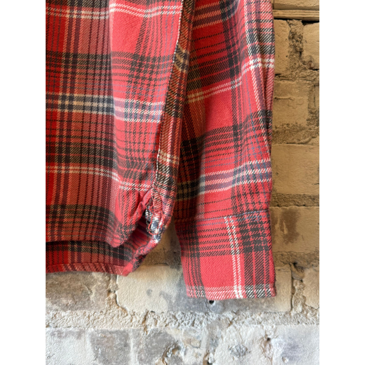 Men's Wythe washed flannel workshirt with cactus flower plaid pattern, featuring a comfortable, casual button-up design.