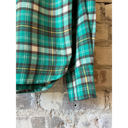 Men's Wythe washed flannel workshirt in Thousand Lakes Plaid with a classic plaid pattern and comfortable, durable fabric.
