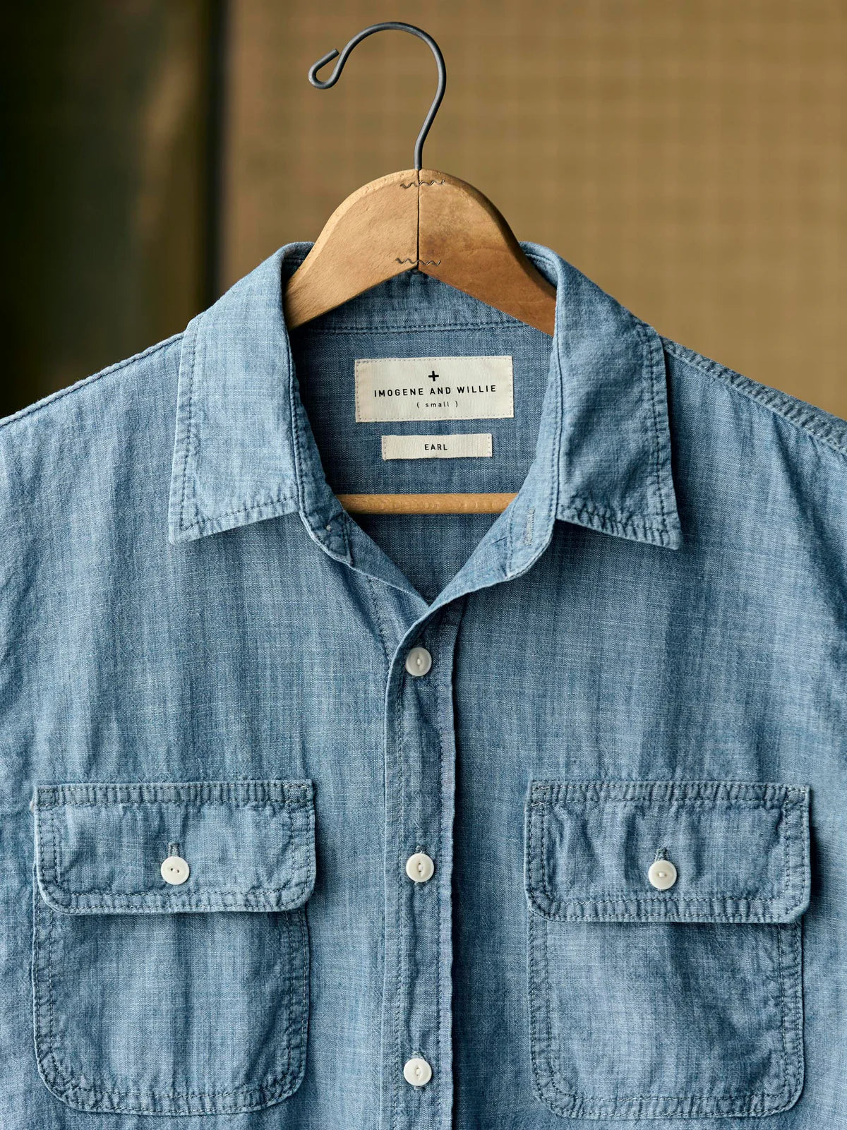 imogene + willie Earl Chambray 2-Pocket Workshirt - Chambray Blue Slate Gray