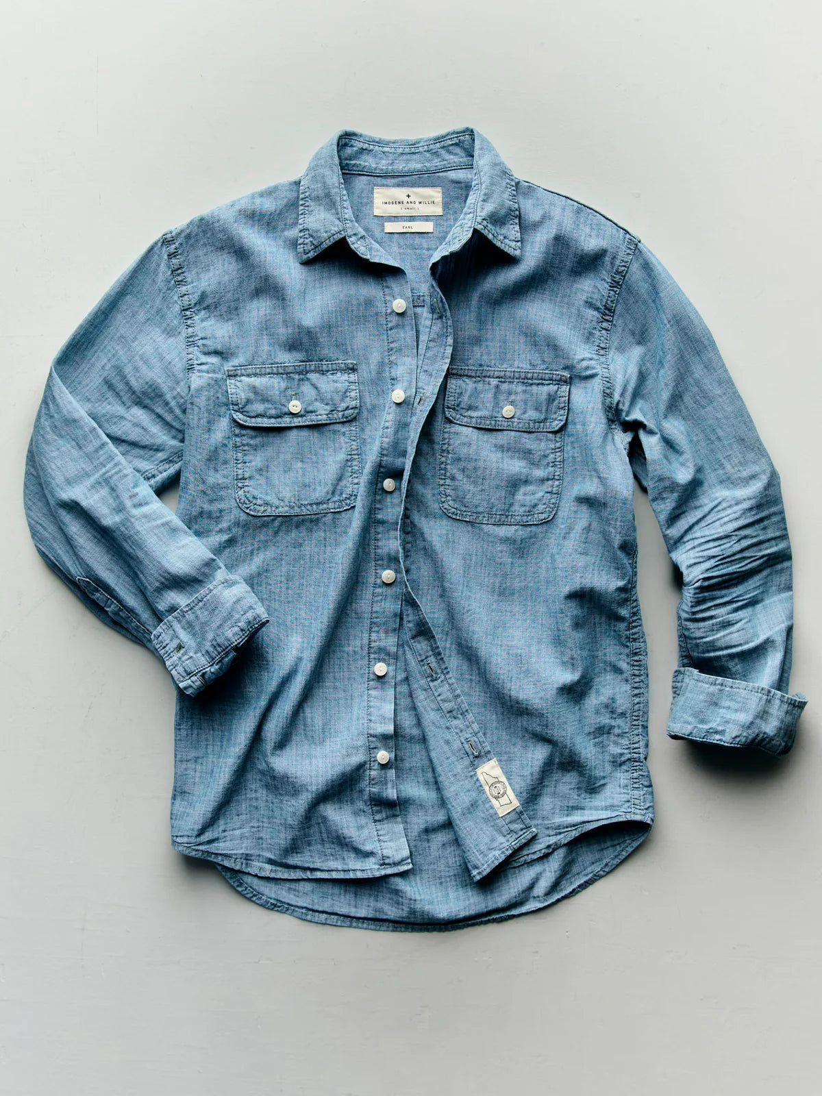 imogene + willie Earl Chambray 2-Pocket Workshirt - Chambray Blue Gray