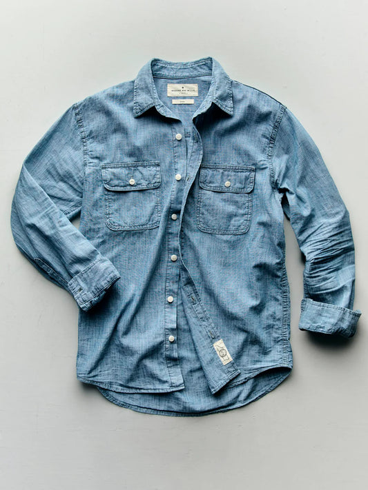 imogene + willie Earl Chambray 2-Pocket Workshirt - Chambray Blue Gray