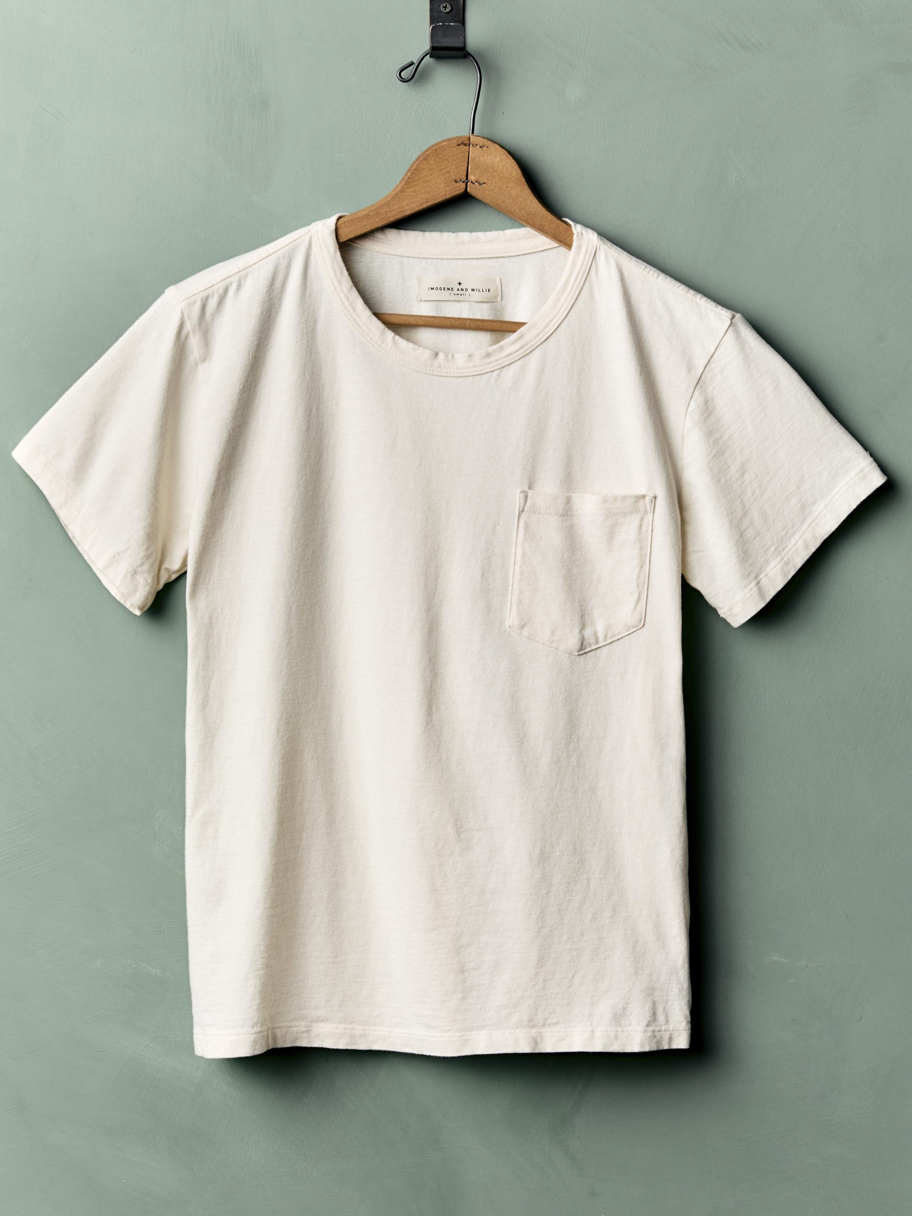 classic knit pocket tee