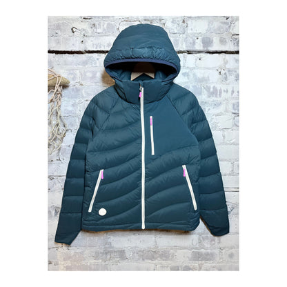 Women's Wildpuff Packable Removable Hood Jacket by Seniq in Slushi color, showing the lightweight, insulated design with removable hood.