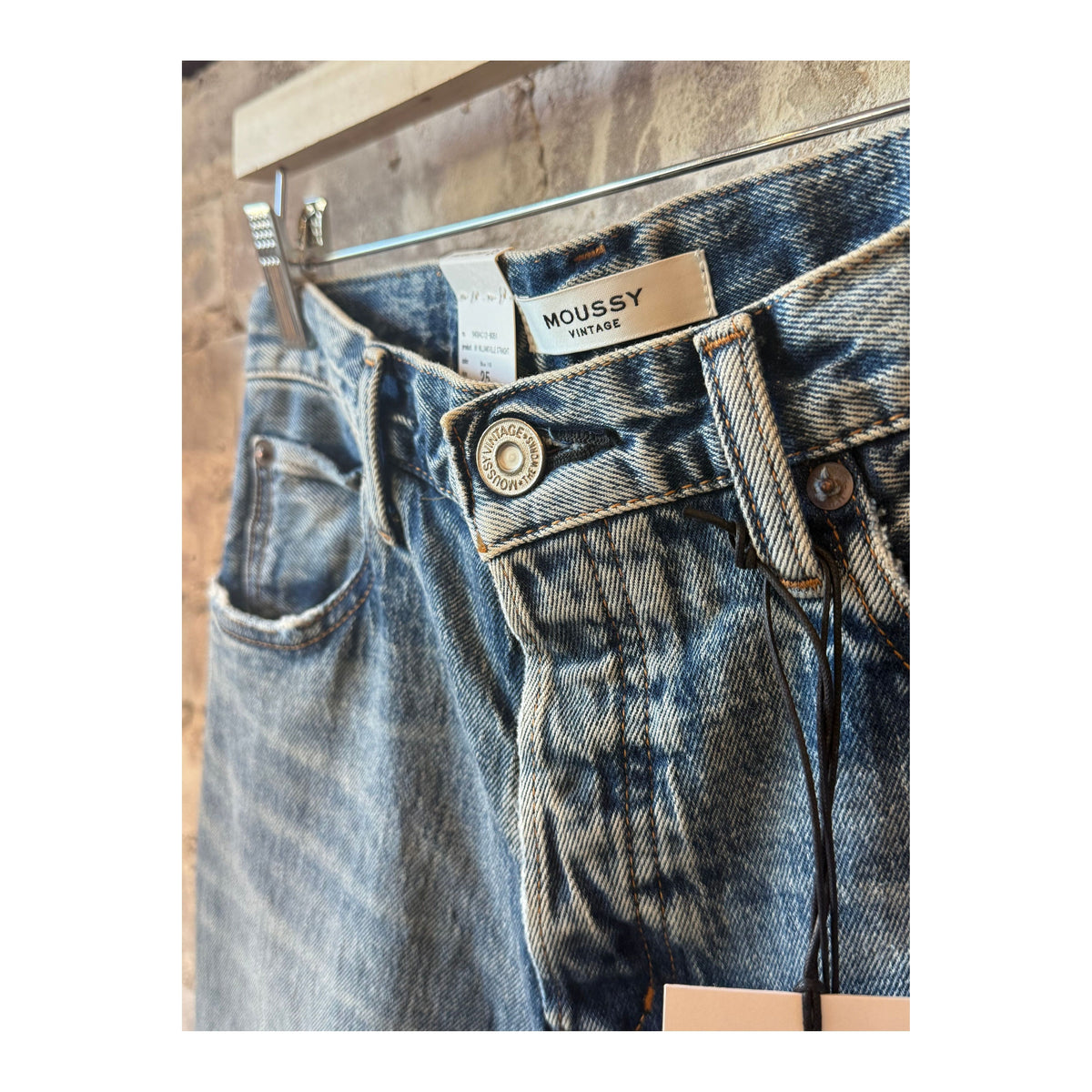 Women's Moussy Williamsville Straight Jean, denim with classic fit, visible stitching, and five-pocket design.