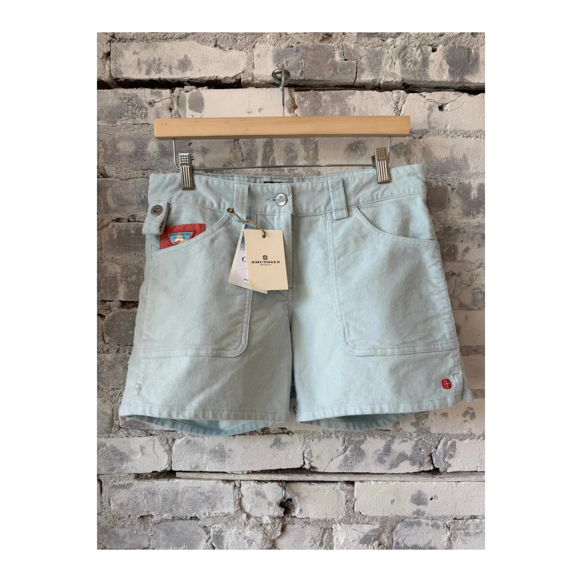 Women's Amundsen Concord Garment Dyed Shorts in faded blue sky, featuring a 5-inch inseam and casual denim style.