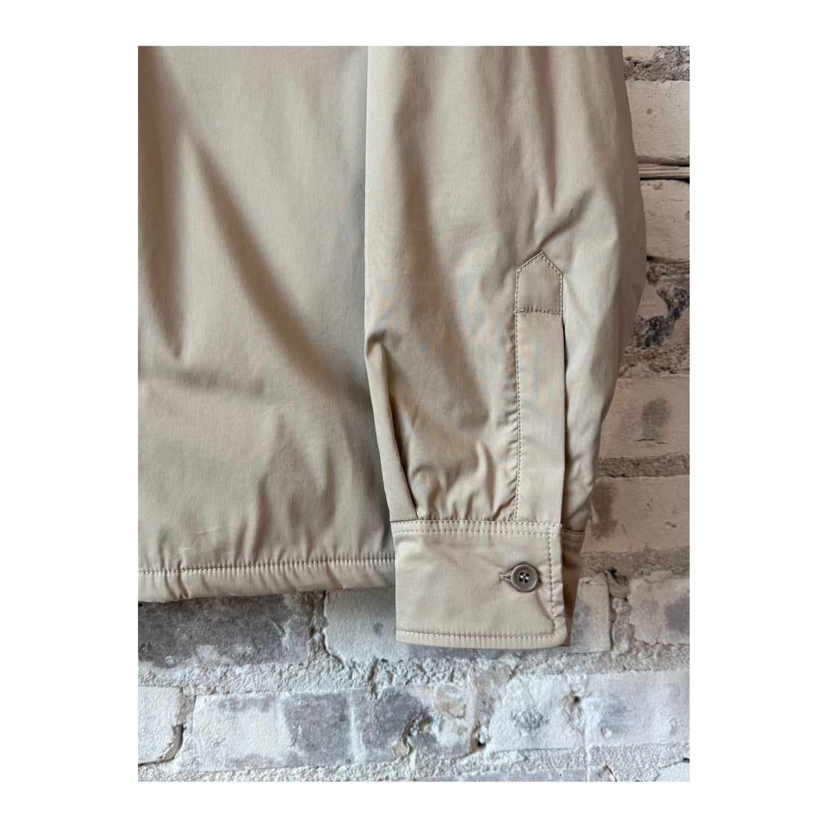 Aspesi men's Yoshitaka cotton nylon shirt jacket in colonial beige, featuring a casual fit and button-front design.