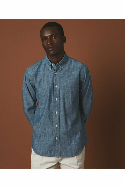 Pitt Organic Cotton Chambray Shirt - Bleach Blue - DUNE + SALT